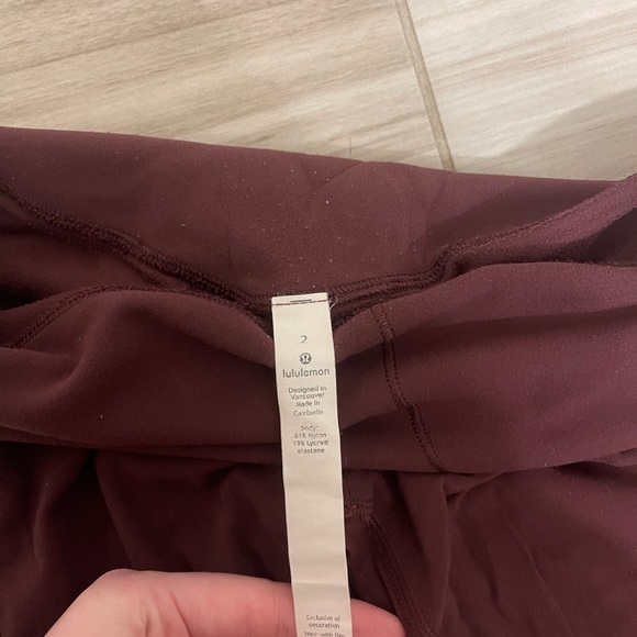 Lululemon size 2 align tights - Picture 2 of 2